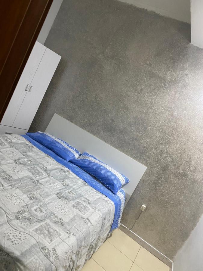 Napolicamera Buitenkant foto